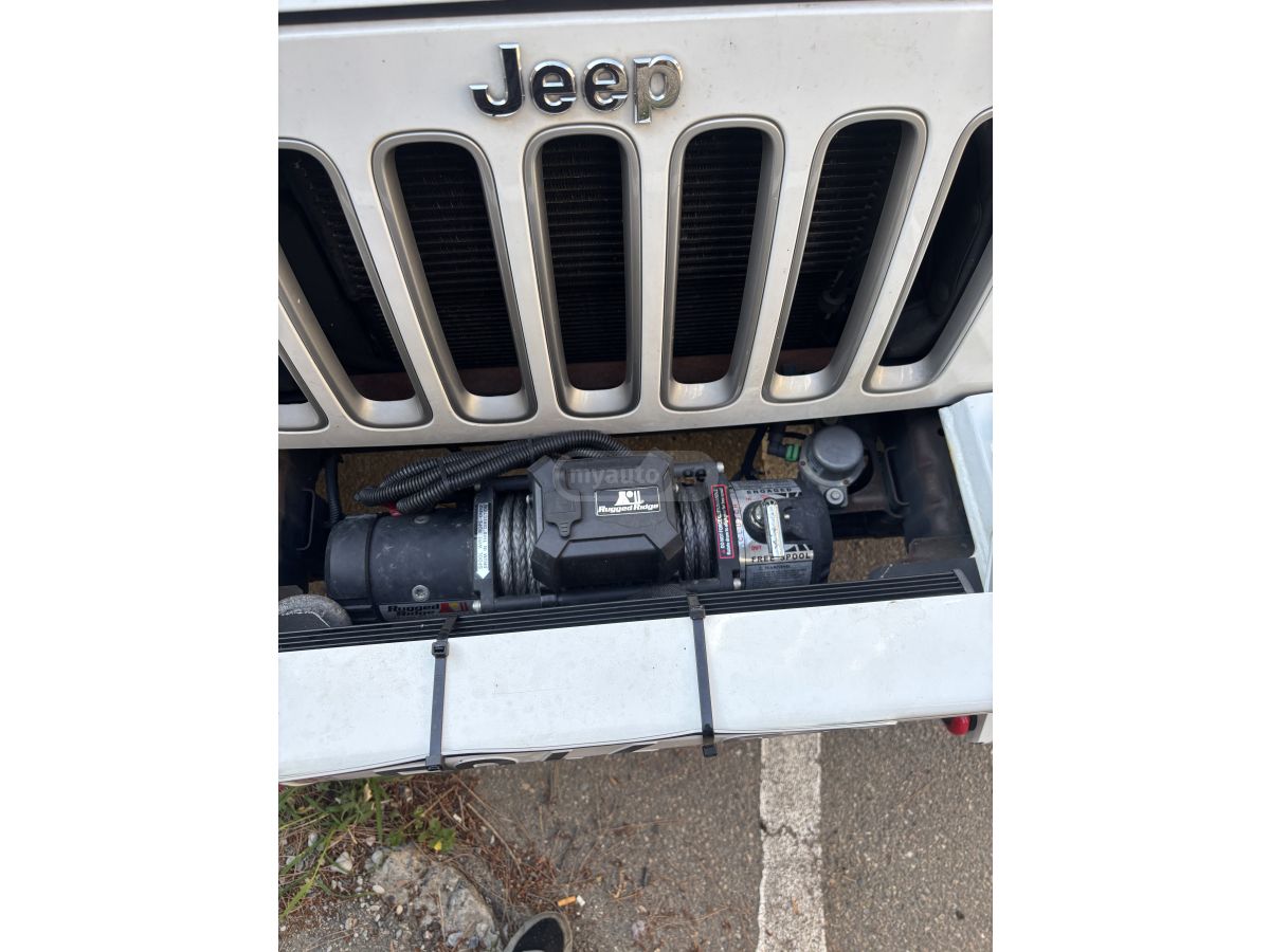 Jeep Wrangler - фото 5