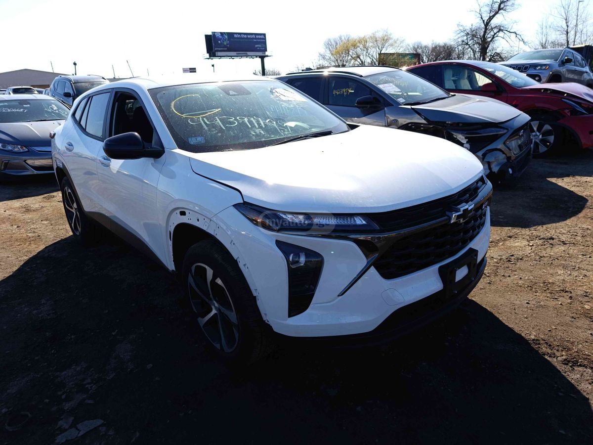 Chevrolet Trax - фото 2