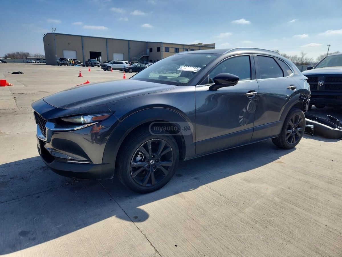 Mazda CX-30 - фото 1