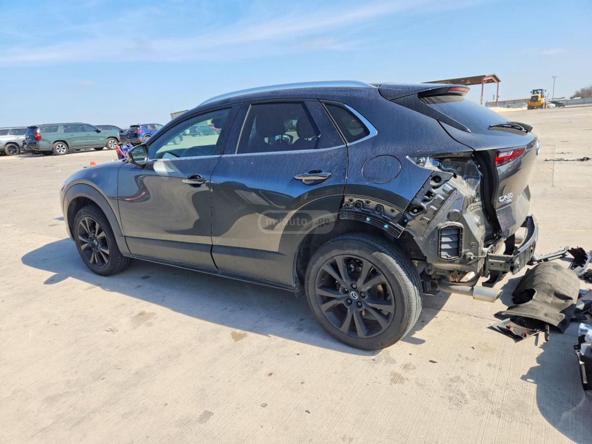 Mazda CX-30 - фото 5