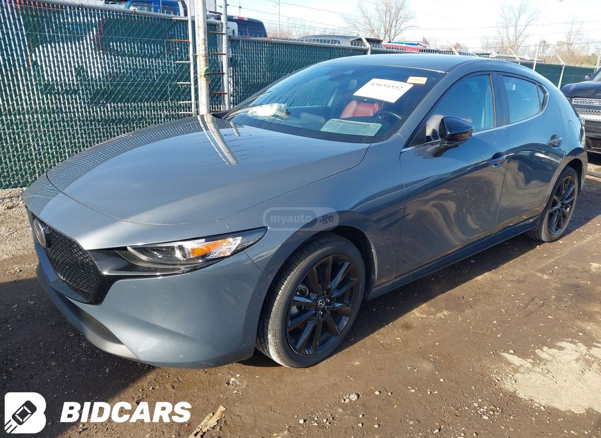 Mazda 2.5 S Carbon Edition — миниатюра 2