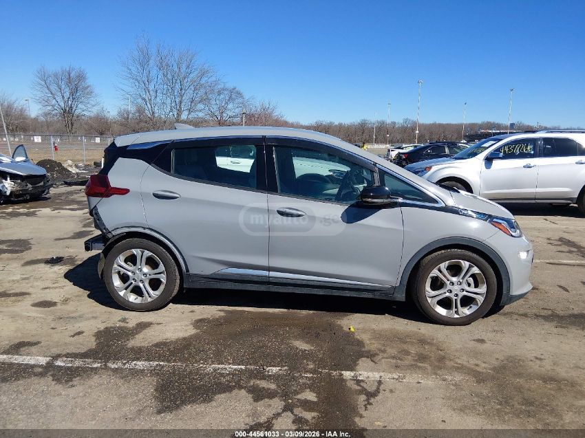 Chevrolet Bolt EV - фото 9