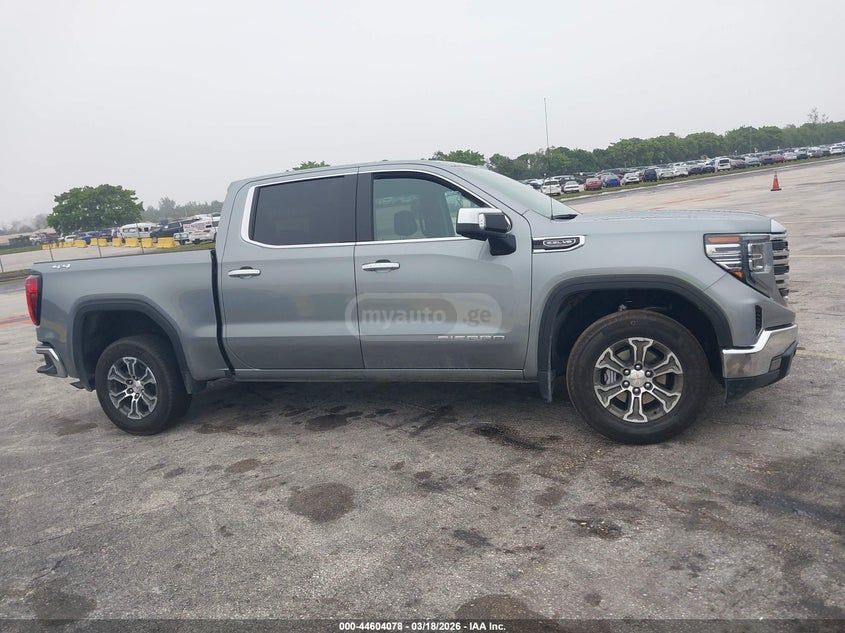 GMC Sierra 2026 — миниатюра 12