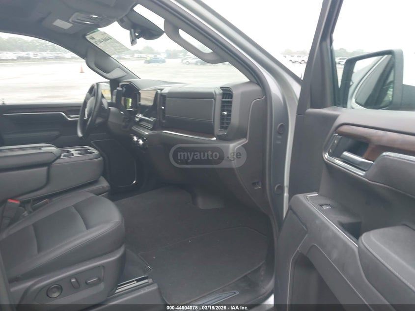 GMC Sierra 2026 — миниатюра 5