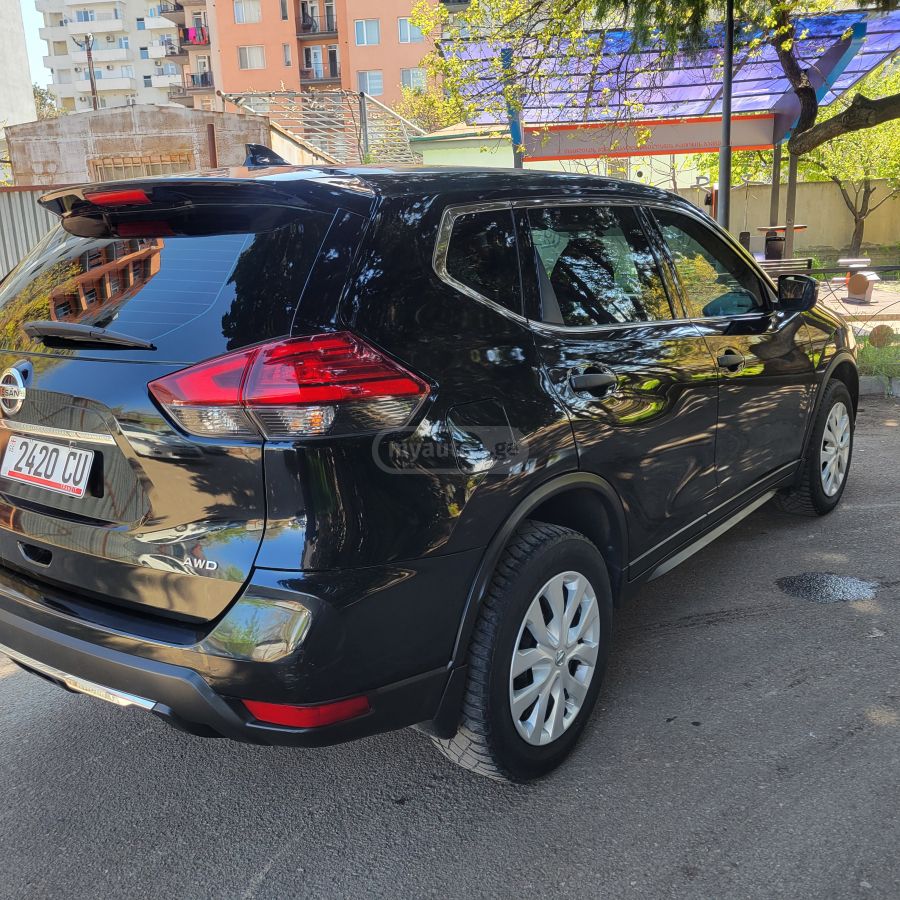 Nissan Rogue - фото 2