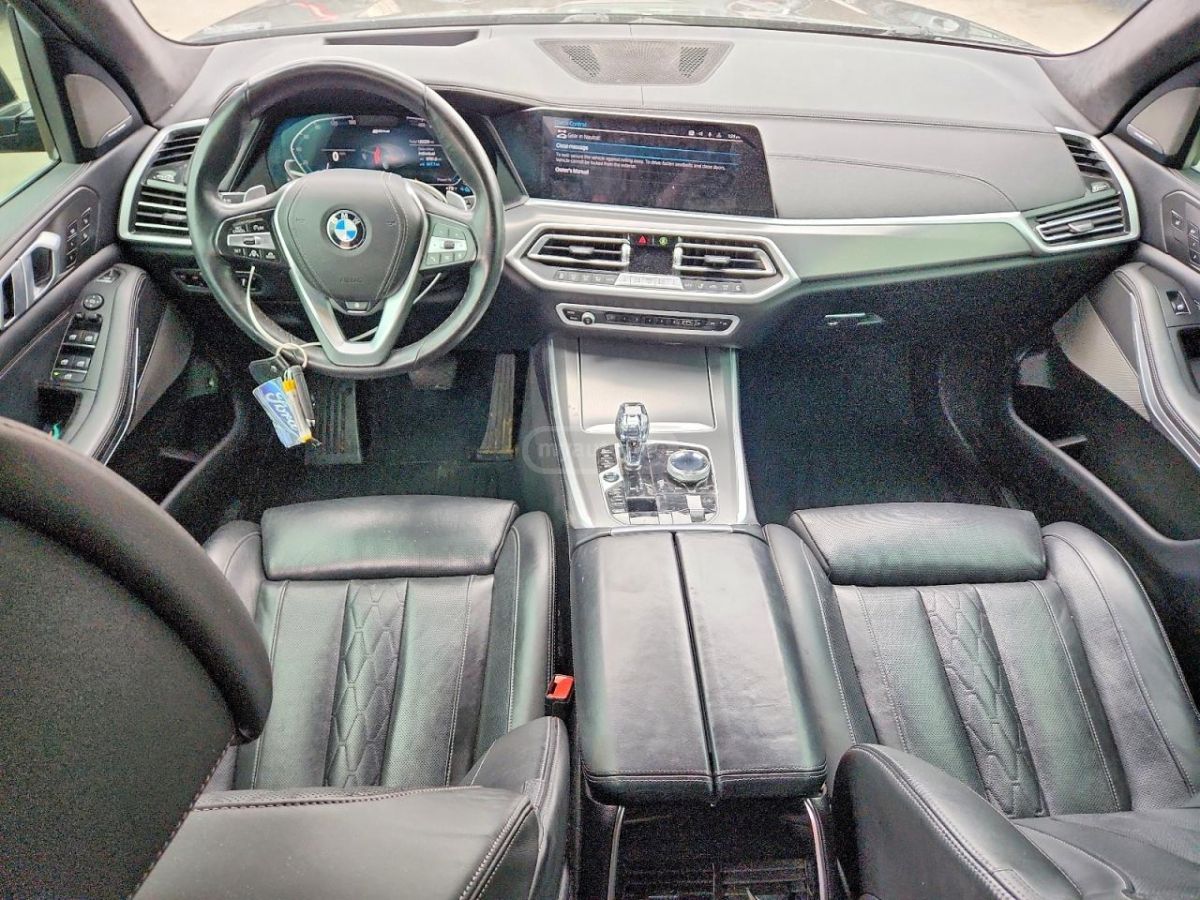 BMW X5 - фото 8