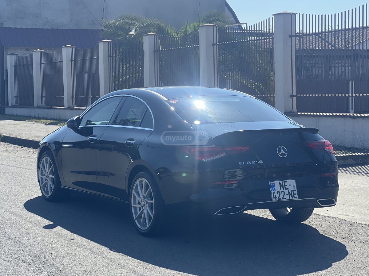 Mercedes-Benz CLA 250 2023 — миниатюра 5