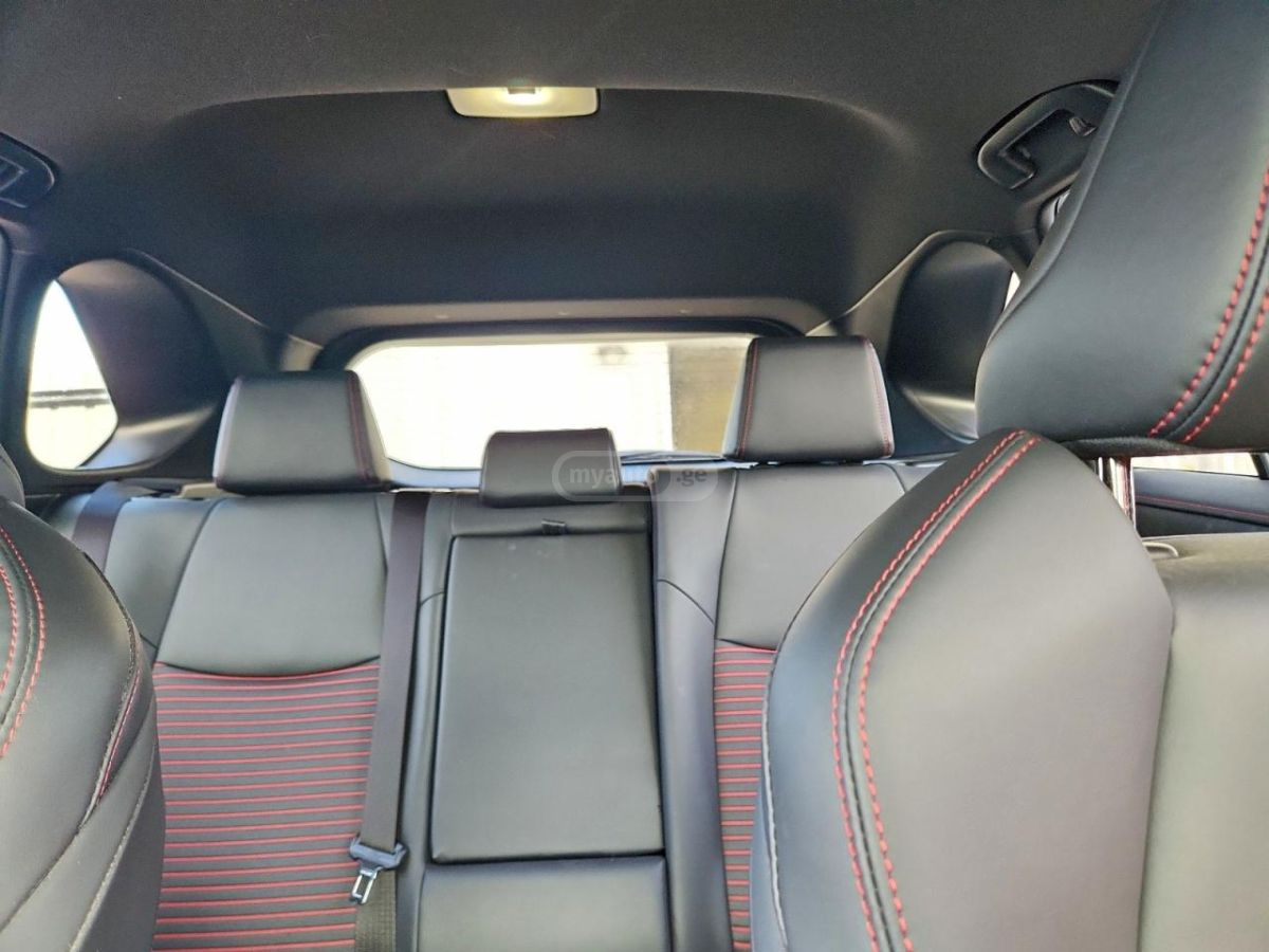 Toyota RAV 4 - фото 10