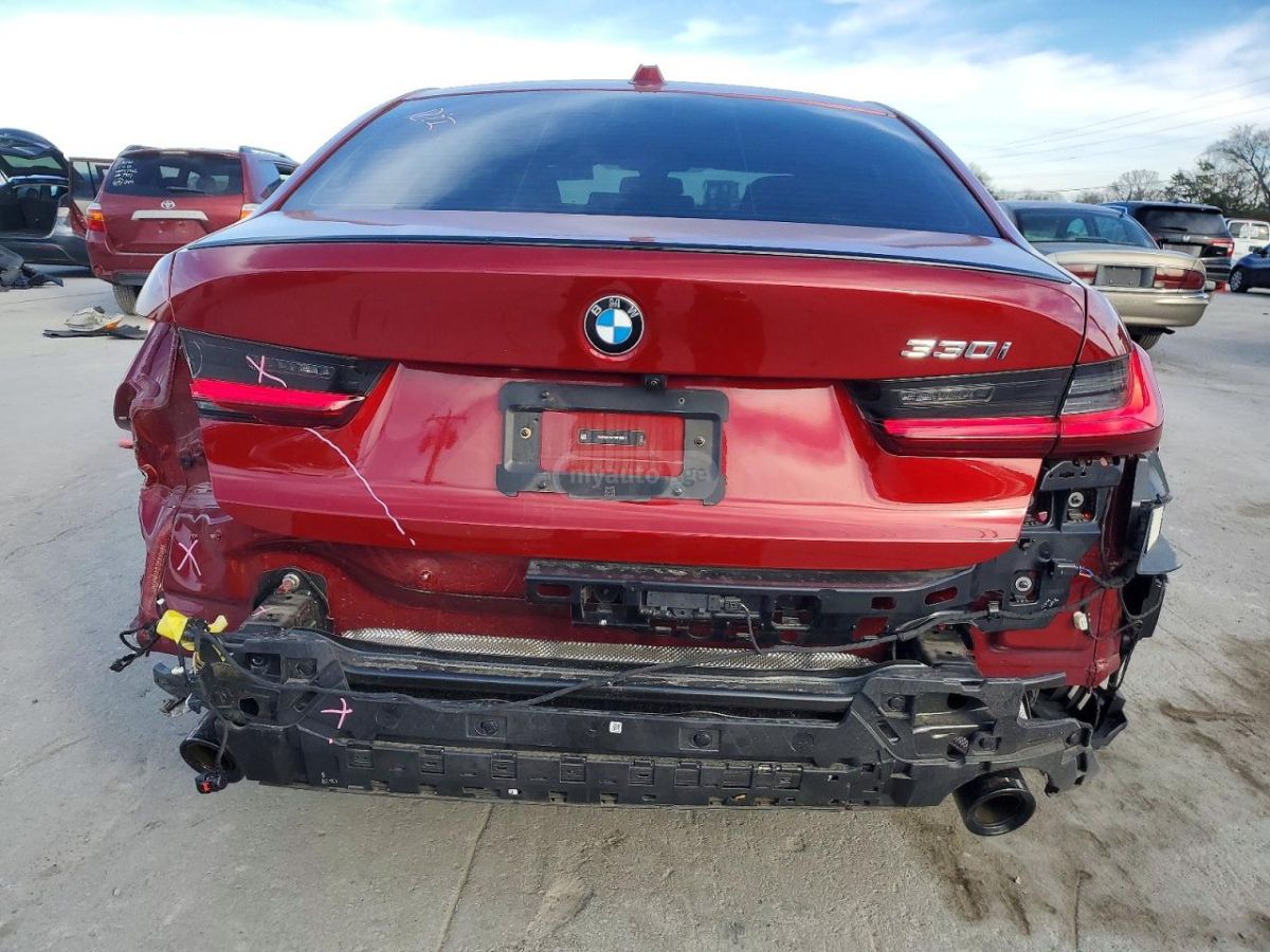 BMW 330 - фото 6