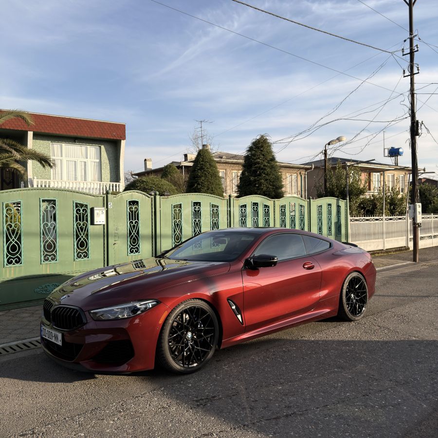 BMW i 4dr Rear-Wheel Drive Sedan A — миниатюра 1