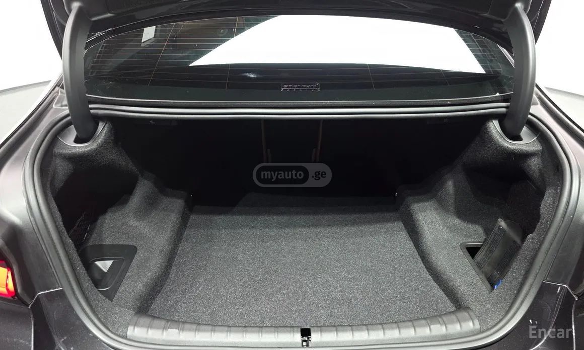 BMW 520 2023 — миниатюра 15