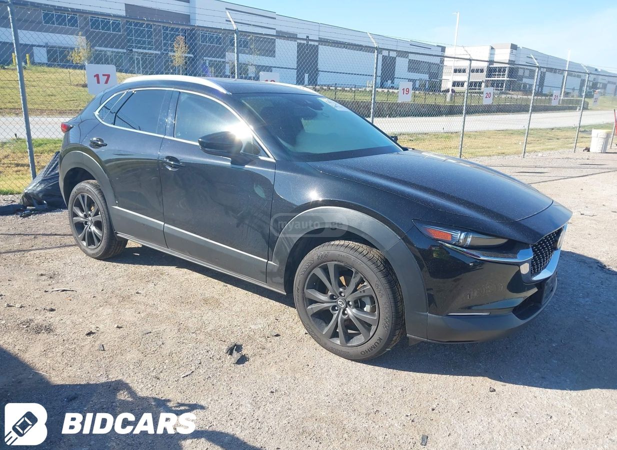 Mazda CX-30 - фото 1