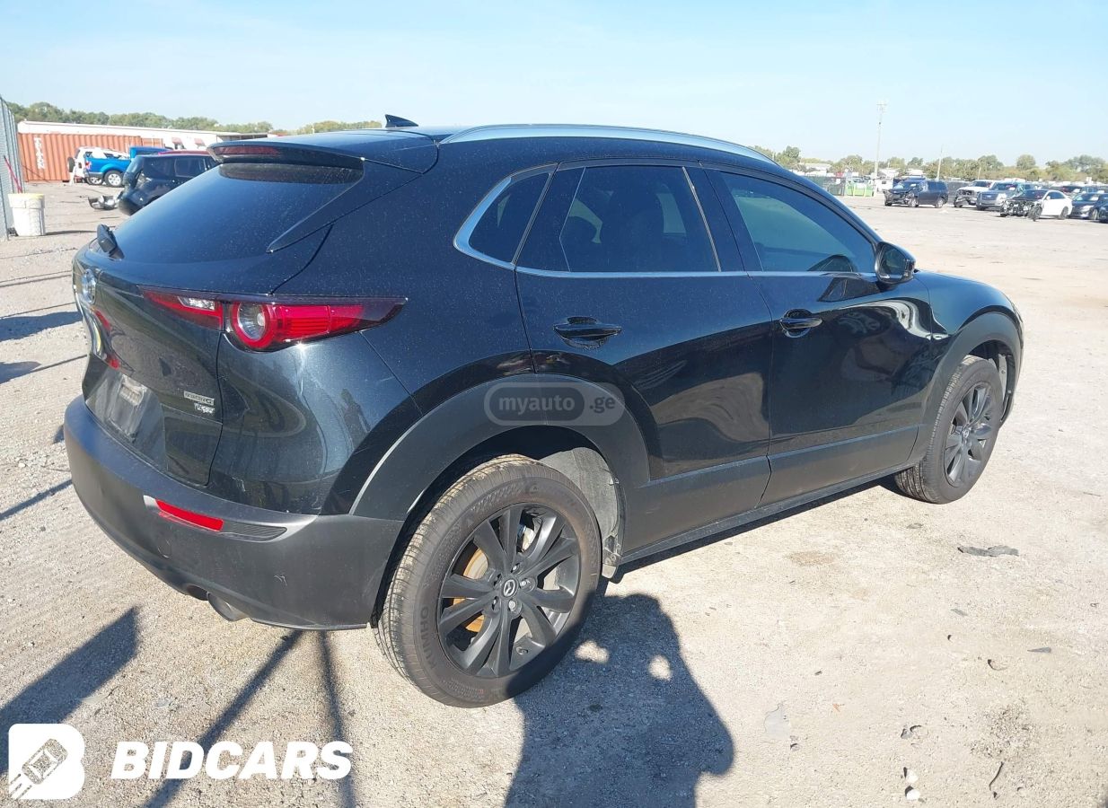 Mazda CX-30 - фото 4