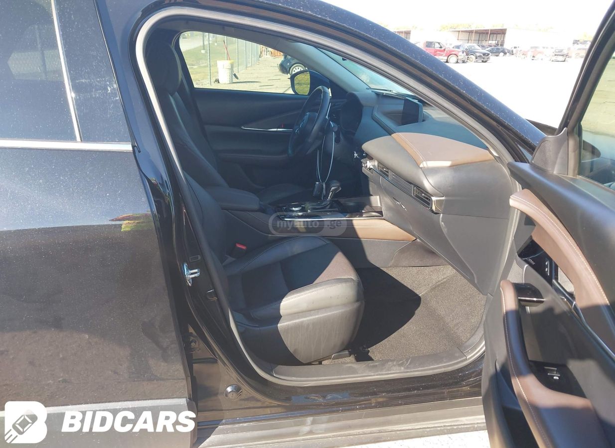 Mazda CX-30 - фото 5