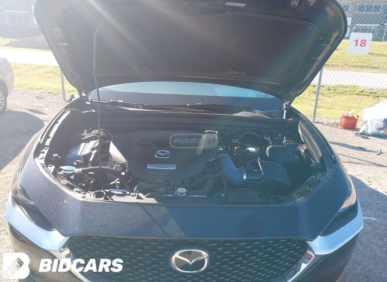 Mazda CX-30 - фото 7