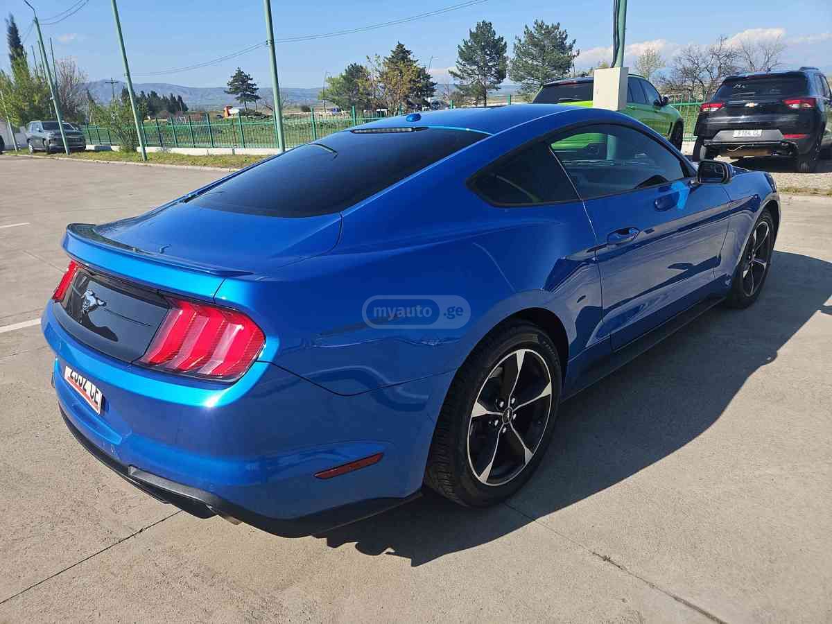 Ford Mustang - фото 5