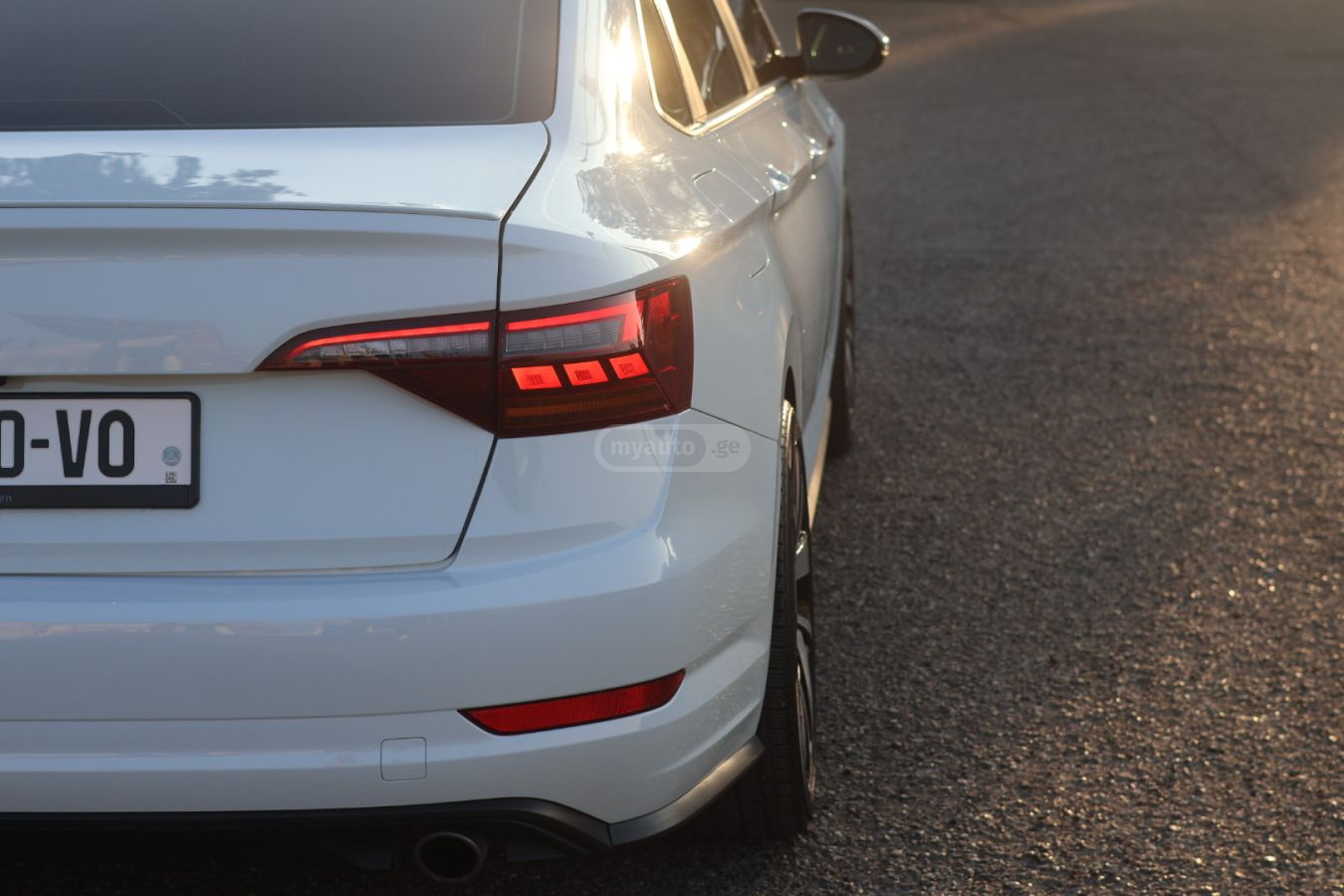 Volkswagen Jetta - фото 9