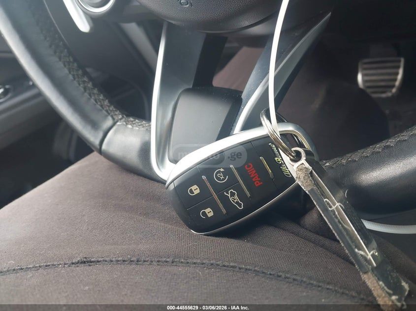 Alfa Romeo Stelvio 2024 — миниатюра 10