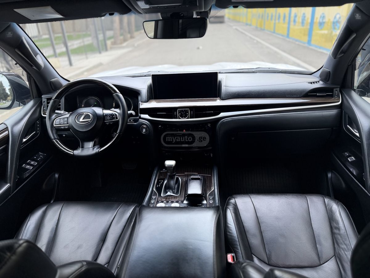 Lexus LX 450 - фото 10