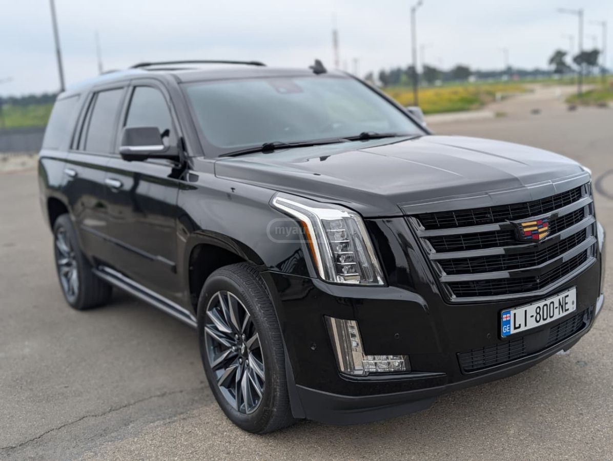 Cadillac Escalade - фото 1