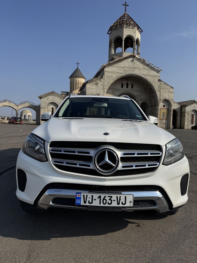 Mercedes-Benz GLS 450 - фото 1