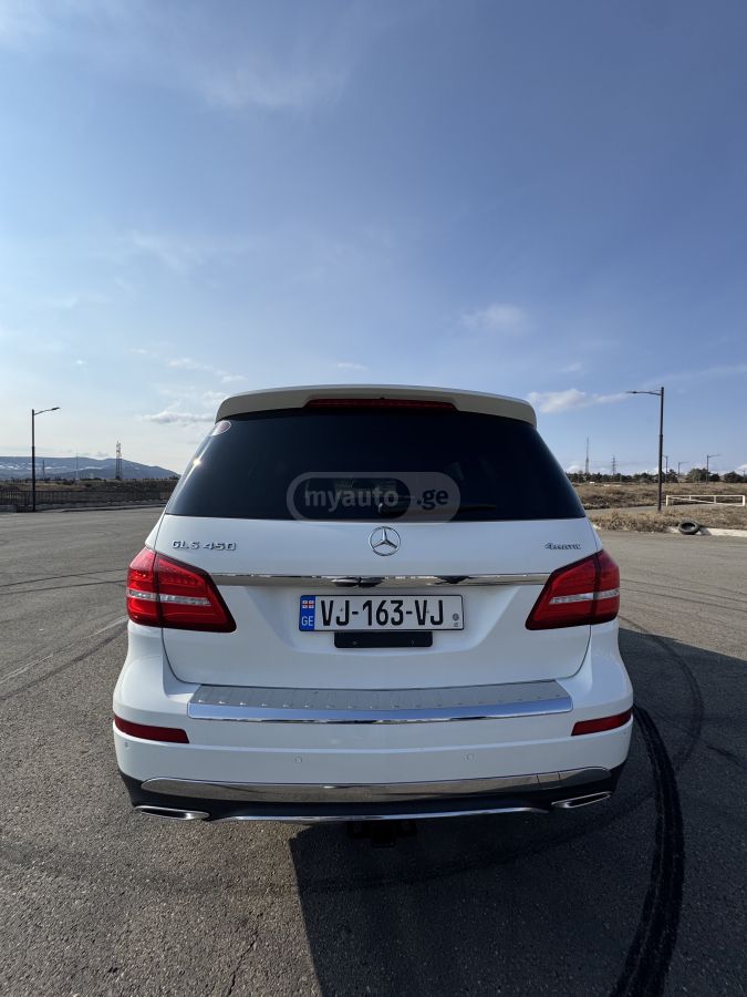 Mercedes-Benz GLS 450 - фото 2