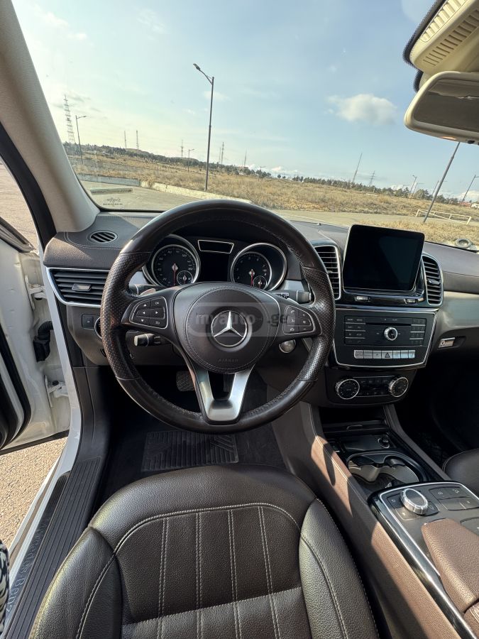 Mercedes-Benz GLS 450 - фото 4