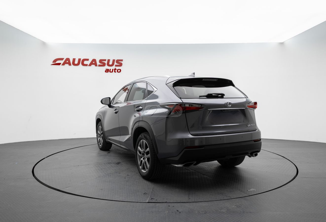 Lexus NX 200 - фото 6