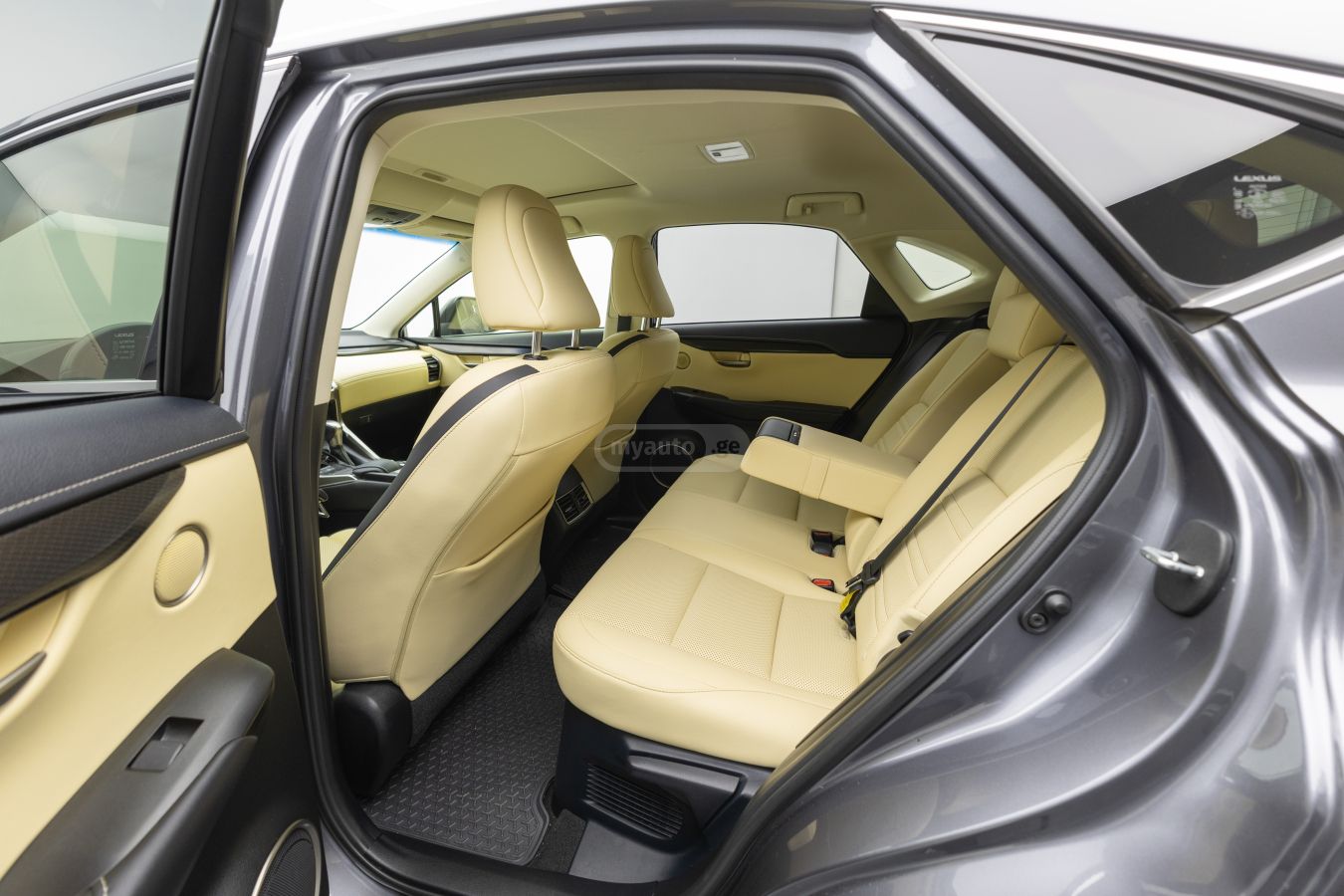 Lexus NX 200 - фото 8