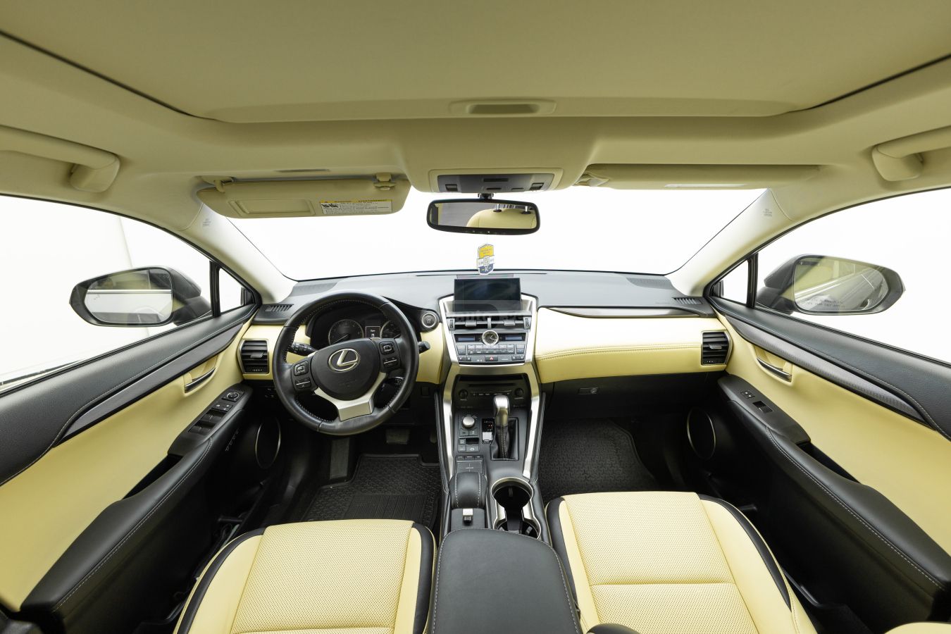 Lexus NX 200 - фото 9