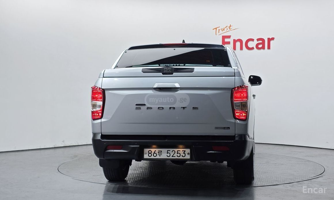 Ssangyong Rexton - фото 4