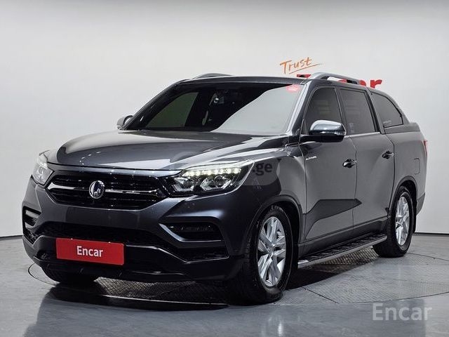 Ssangyong Rexton - фото 1