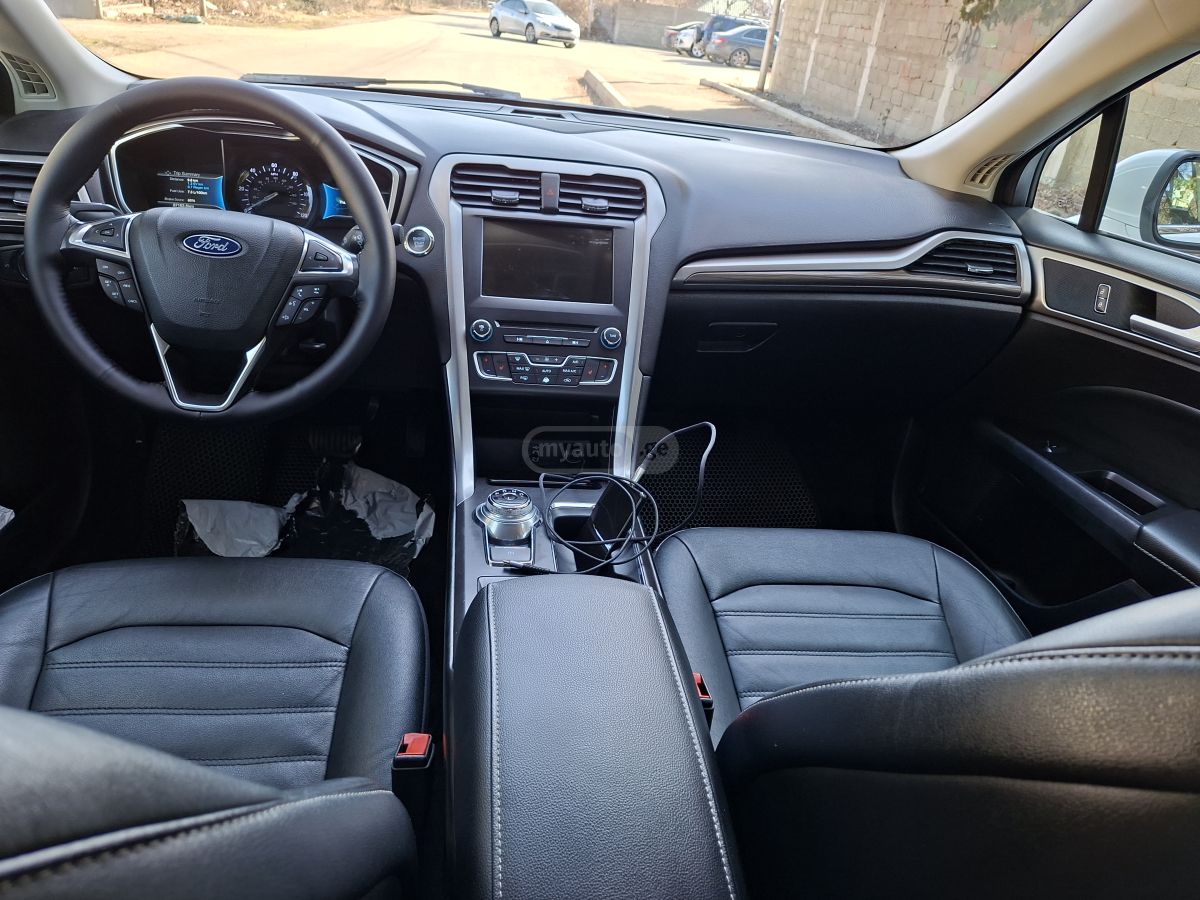 Ford Fusion - фото 4