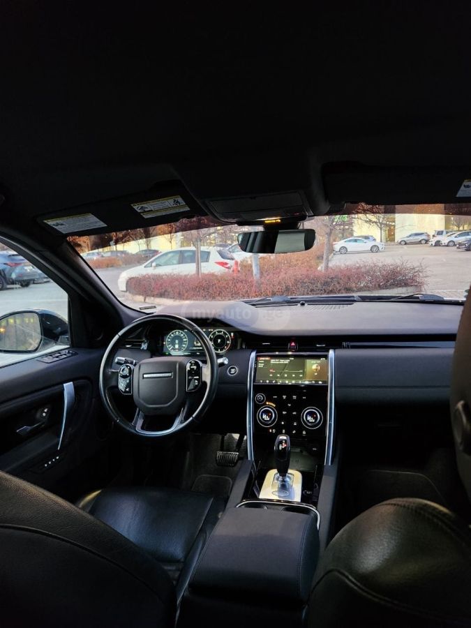 Land Rover Discovery Sport - фото 12