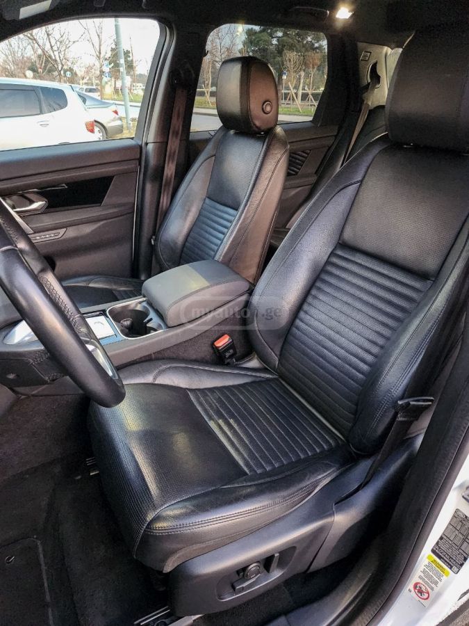 Land Rover Discovery Sport - фото 13
