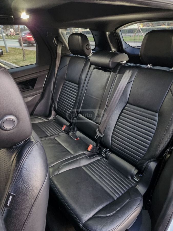 Land Rover Discovery Sport - фото 14