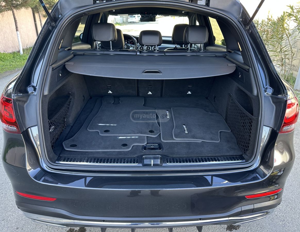 Mercedes-Benz GLC 300 - фото 15