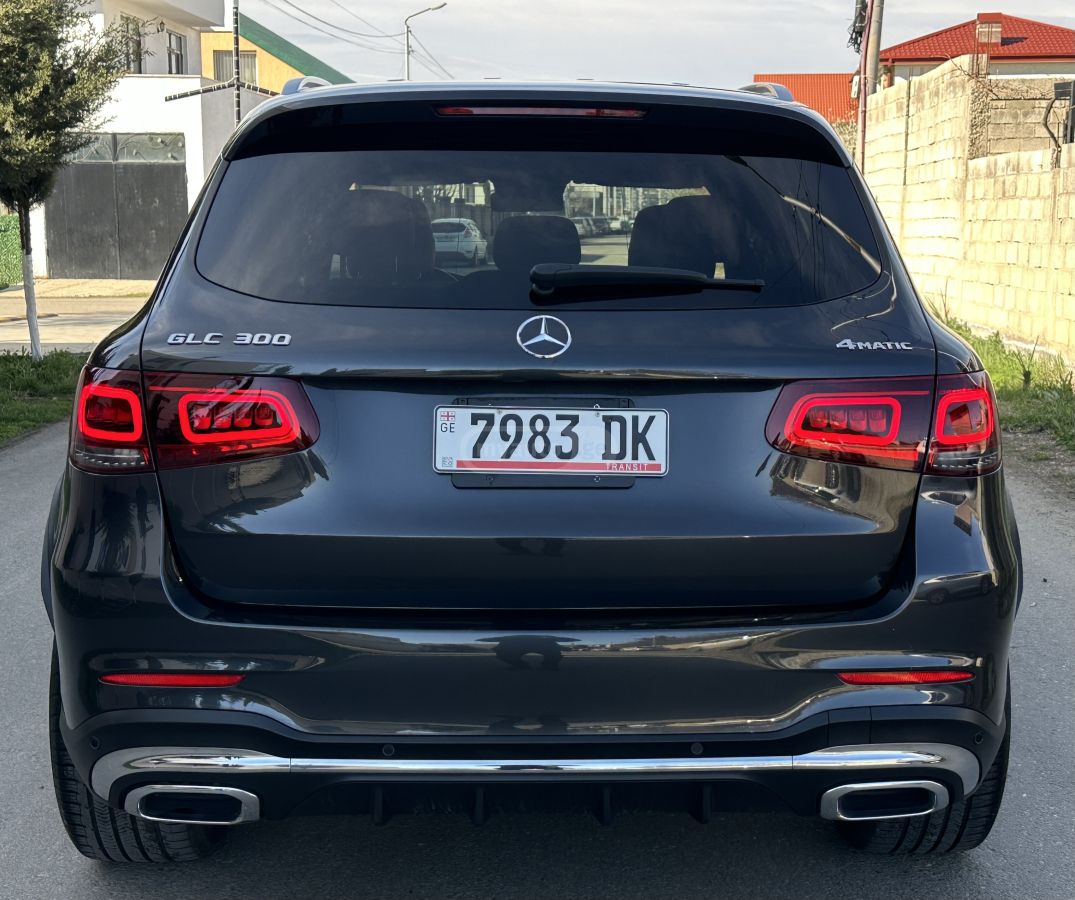 Mercedes-Benz GLC 300 - фото 3