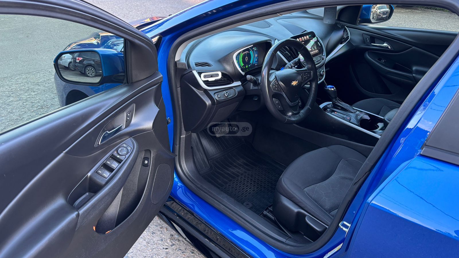 Chevrolet Volt - фото 5