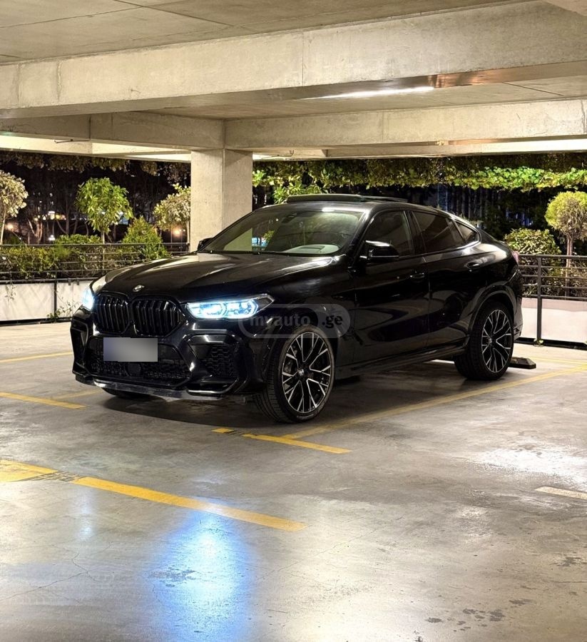 BMW X6 - фото 1