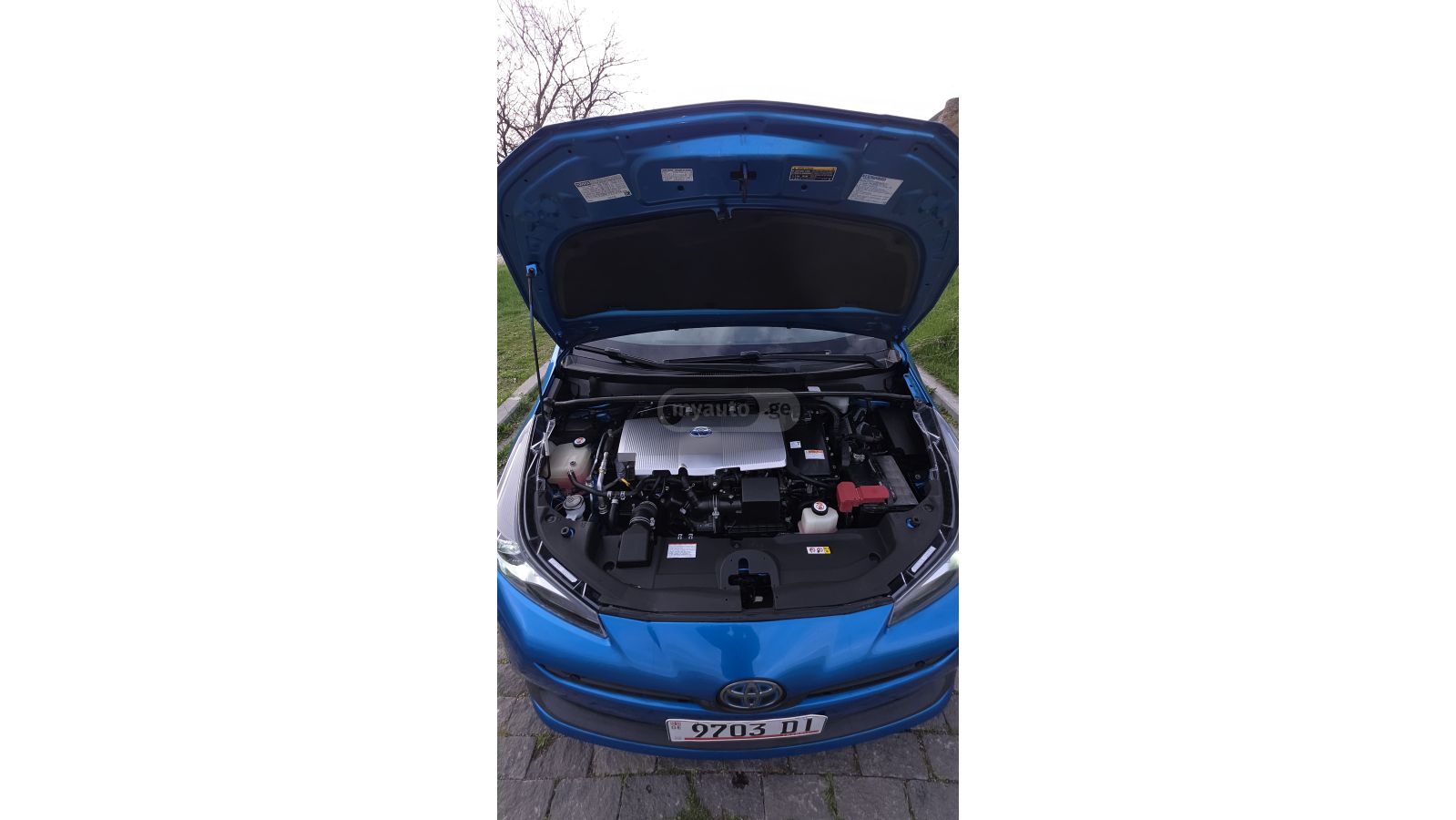 Toyota Prius - фото 3