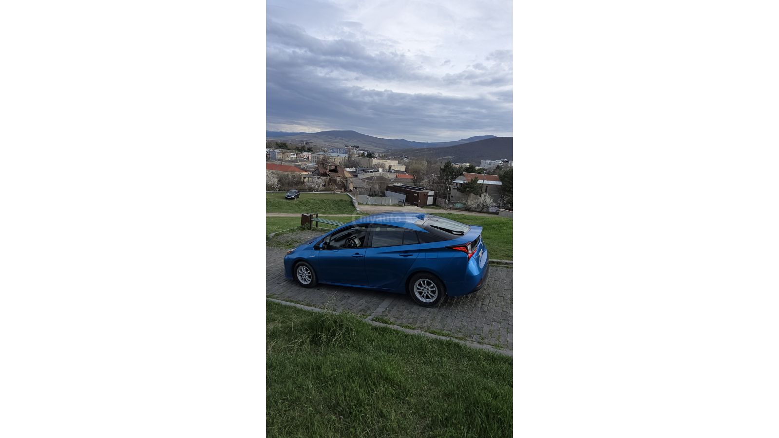 Toyota Prius - фото 7