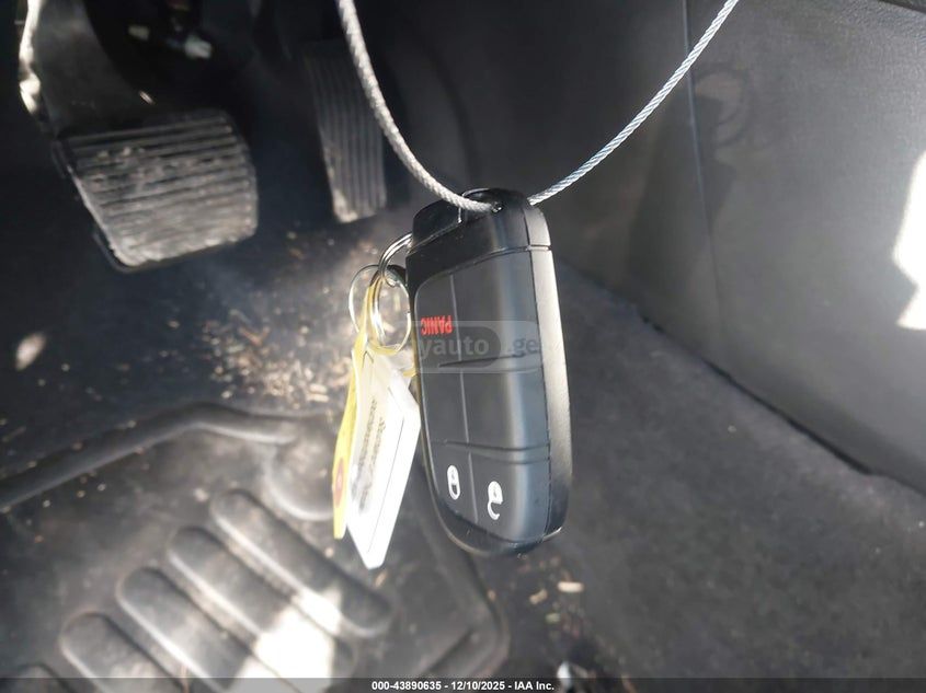 Jeep SPORT — миниатюра 11