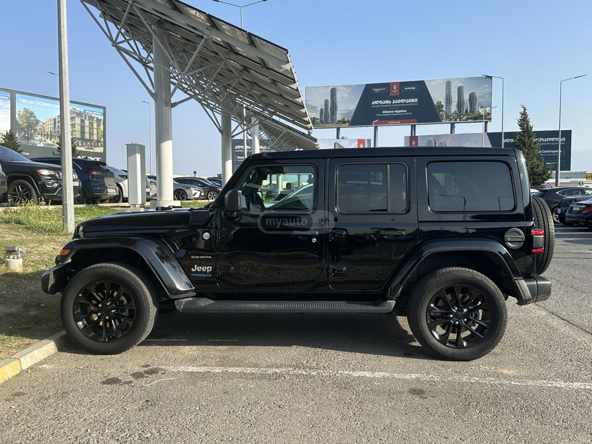 Jeep Wrangler - фото 5