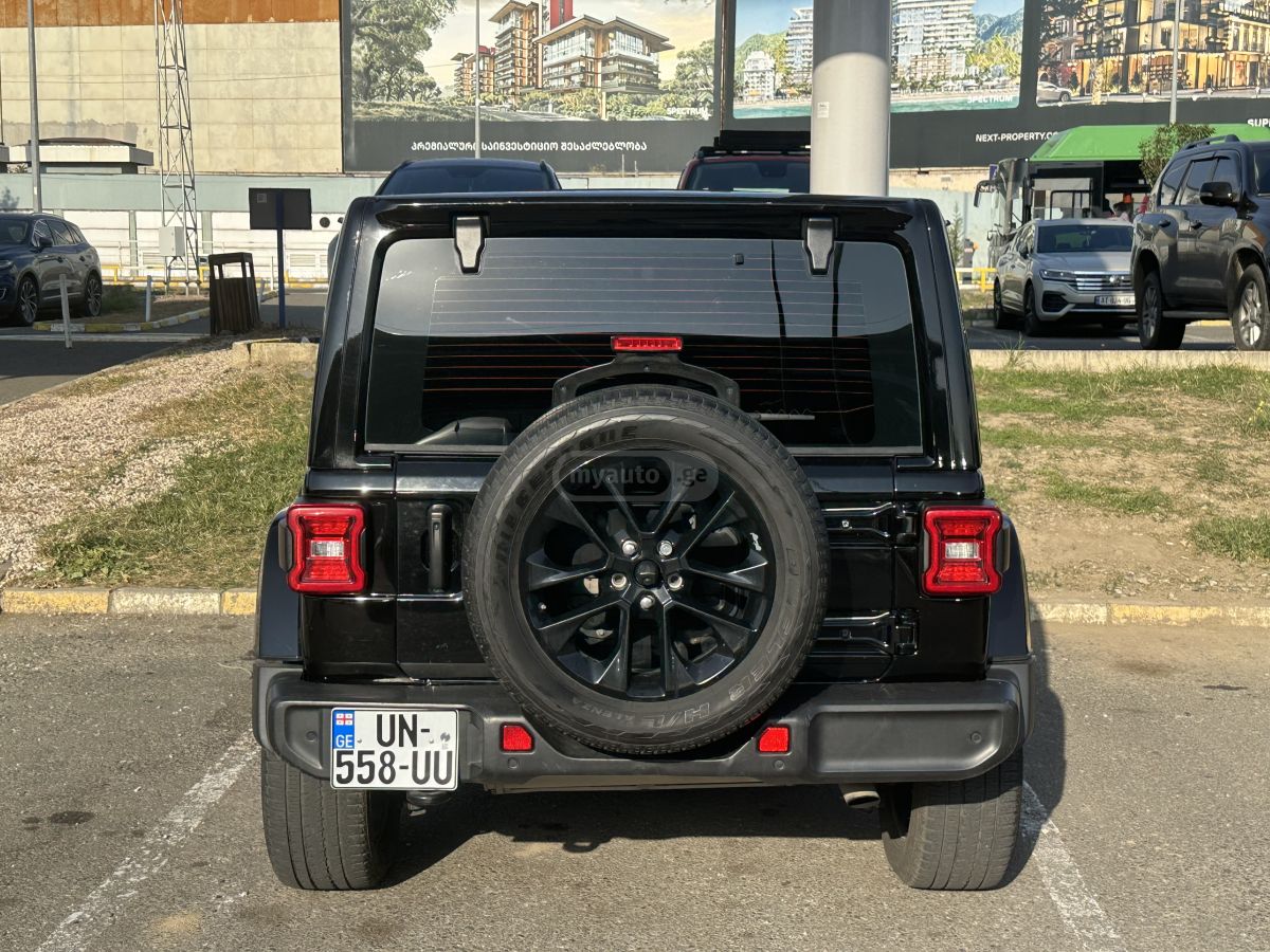 Jeep Wrangler - фото 7