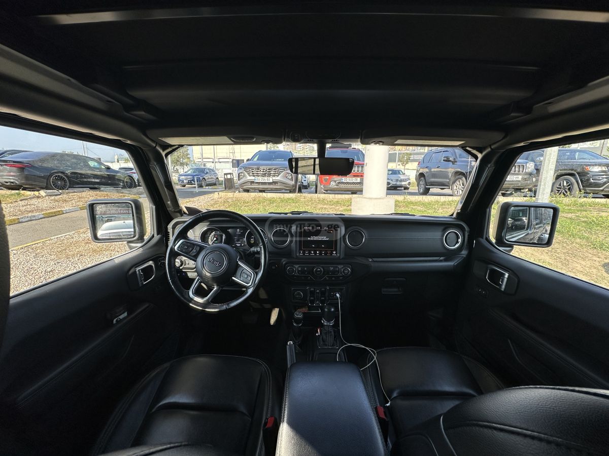 Jeep Wrangler - фото 9