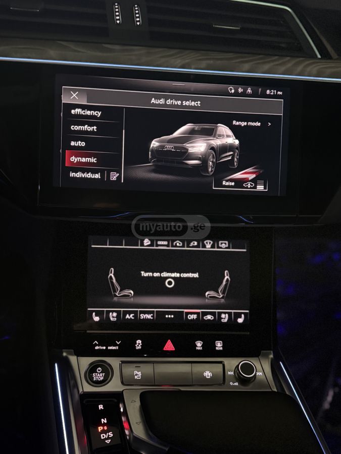 Audi E-Tron - фото 5