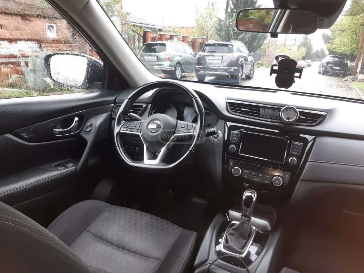 Nissan Rogue - фото 4