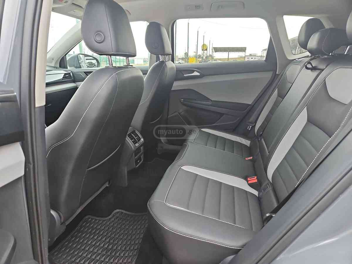 Volkswagen Taos - фото 14