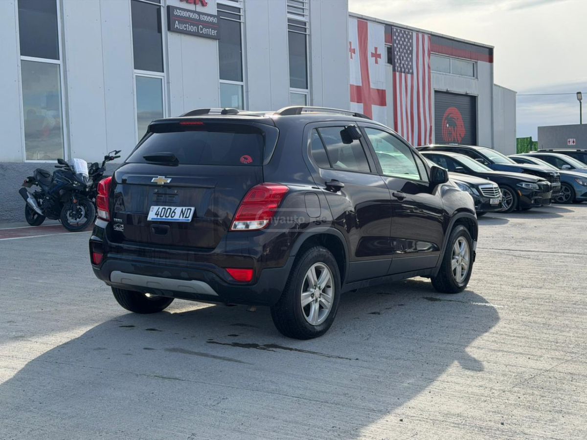 Chevrolet Trax - фото 4